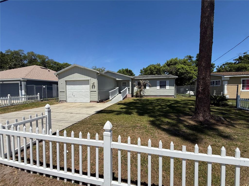 Photo of 1619 Sunny Street, Kissimmee, FL 34741 (MLS # TB8498705)