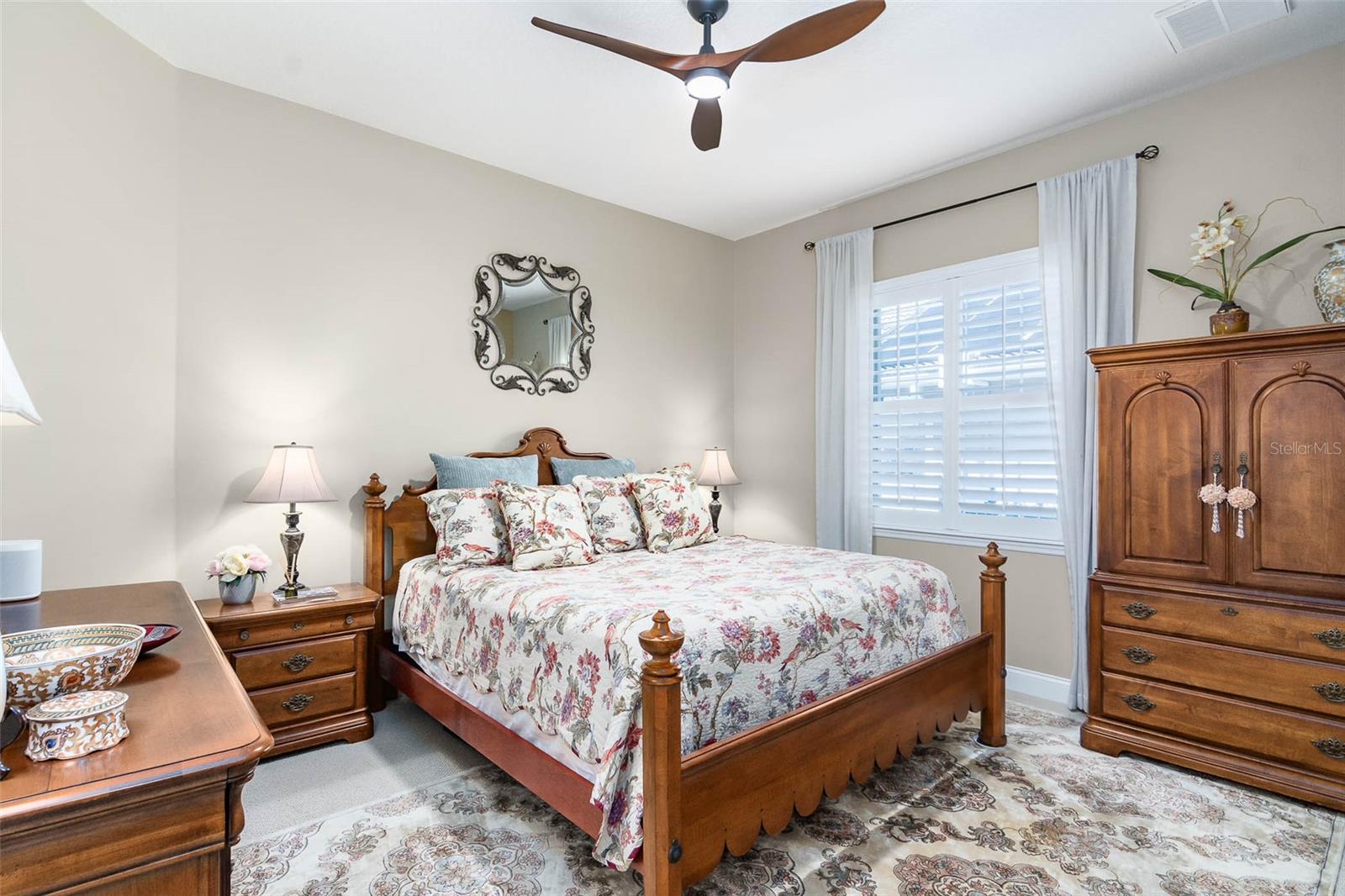 CASABELLA PH 01 - Residential