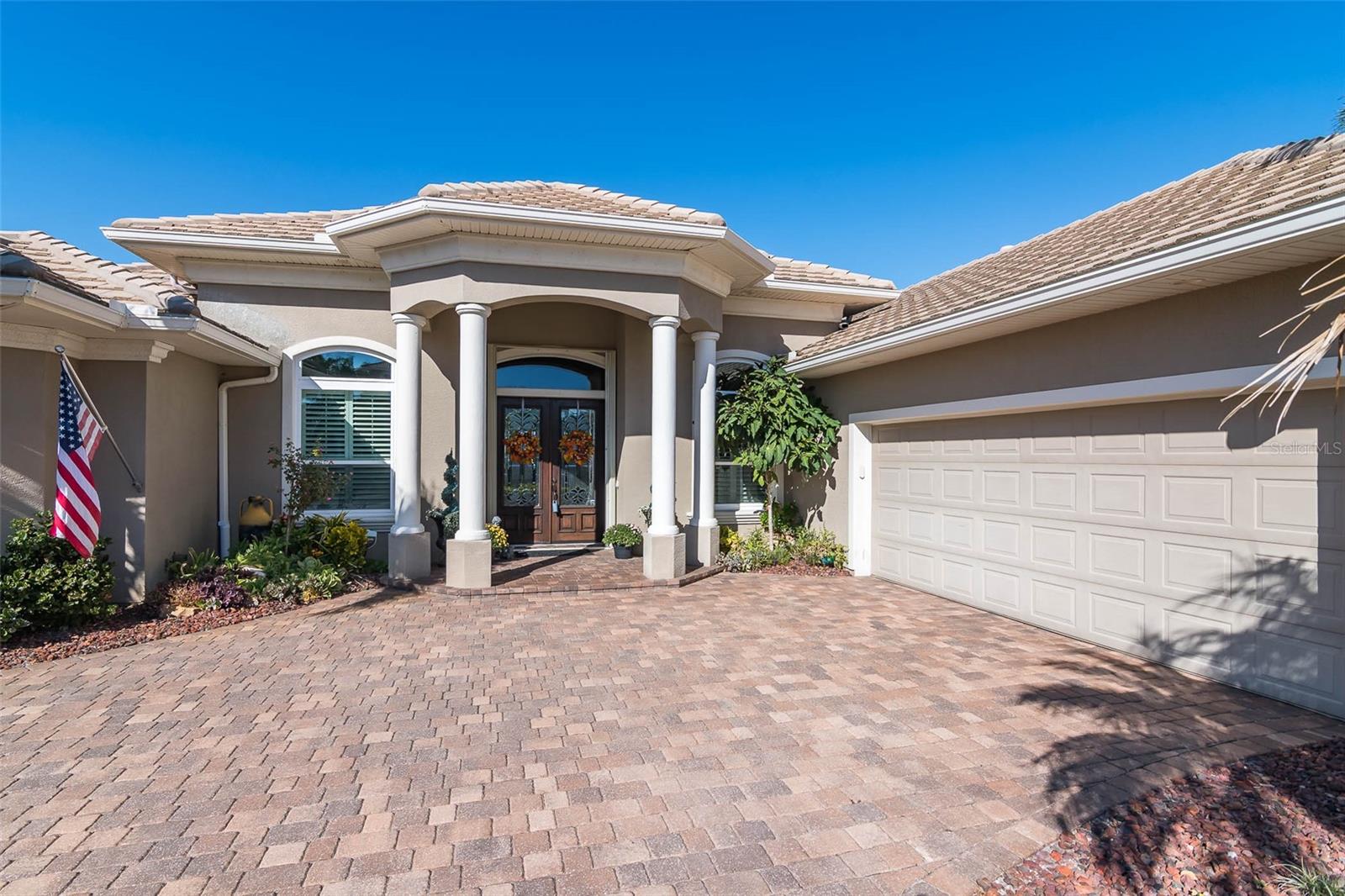 CASABELLA PH 01 - Residential