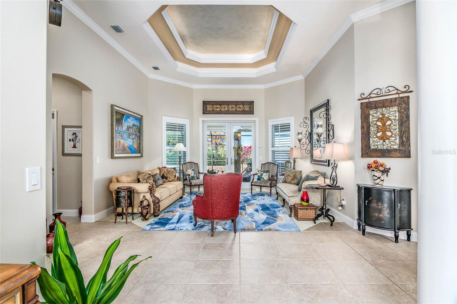 CASABELLA PH 01 - Residential