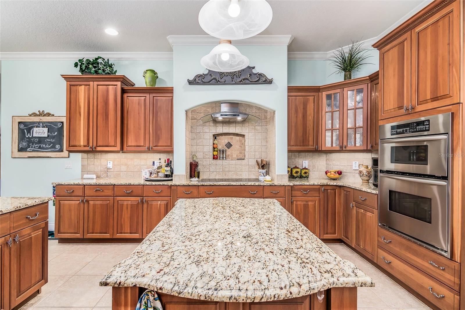 CASABELLA PH 01 - Residential