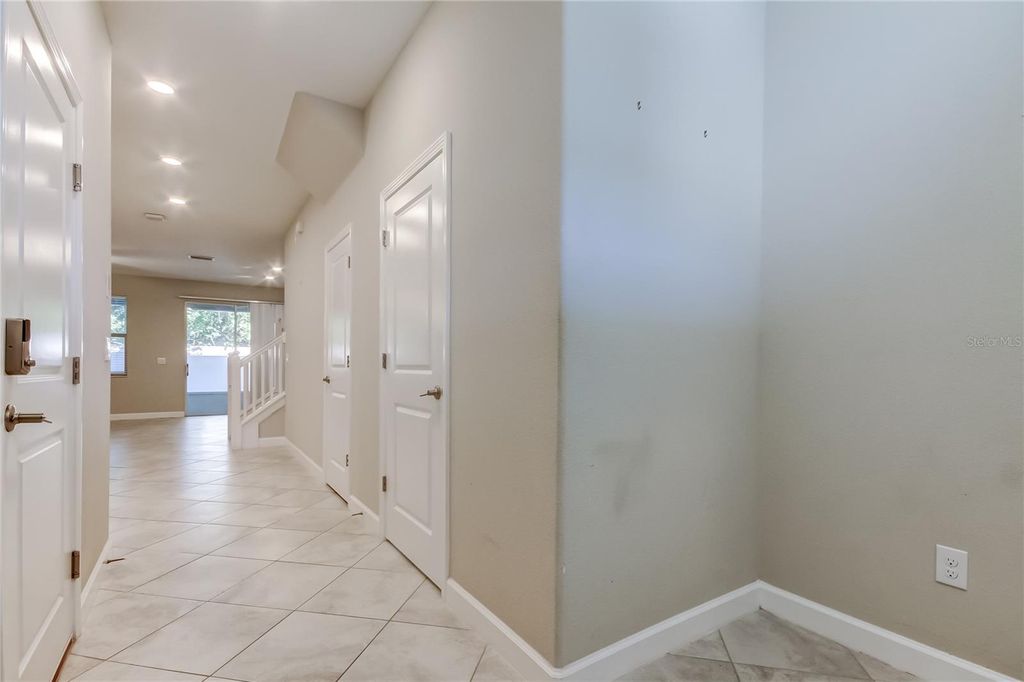 Photo of 6623 Citrus Creek Lane, Tampa, FL 33625 (MLS # TB8469744)