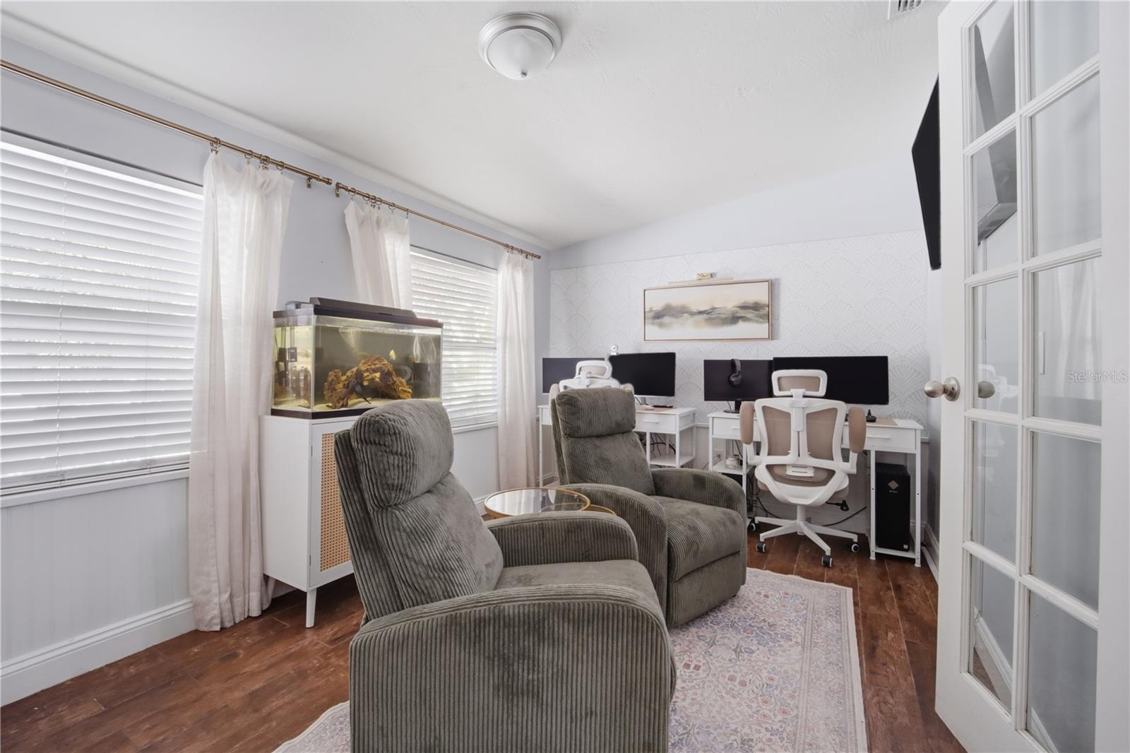 WHITE WOOD TERRACE - Residential