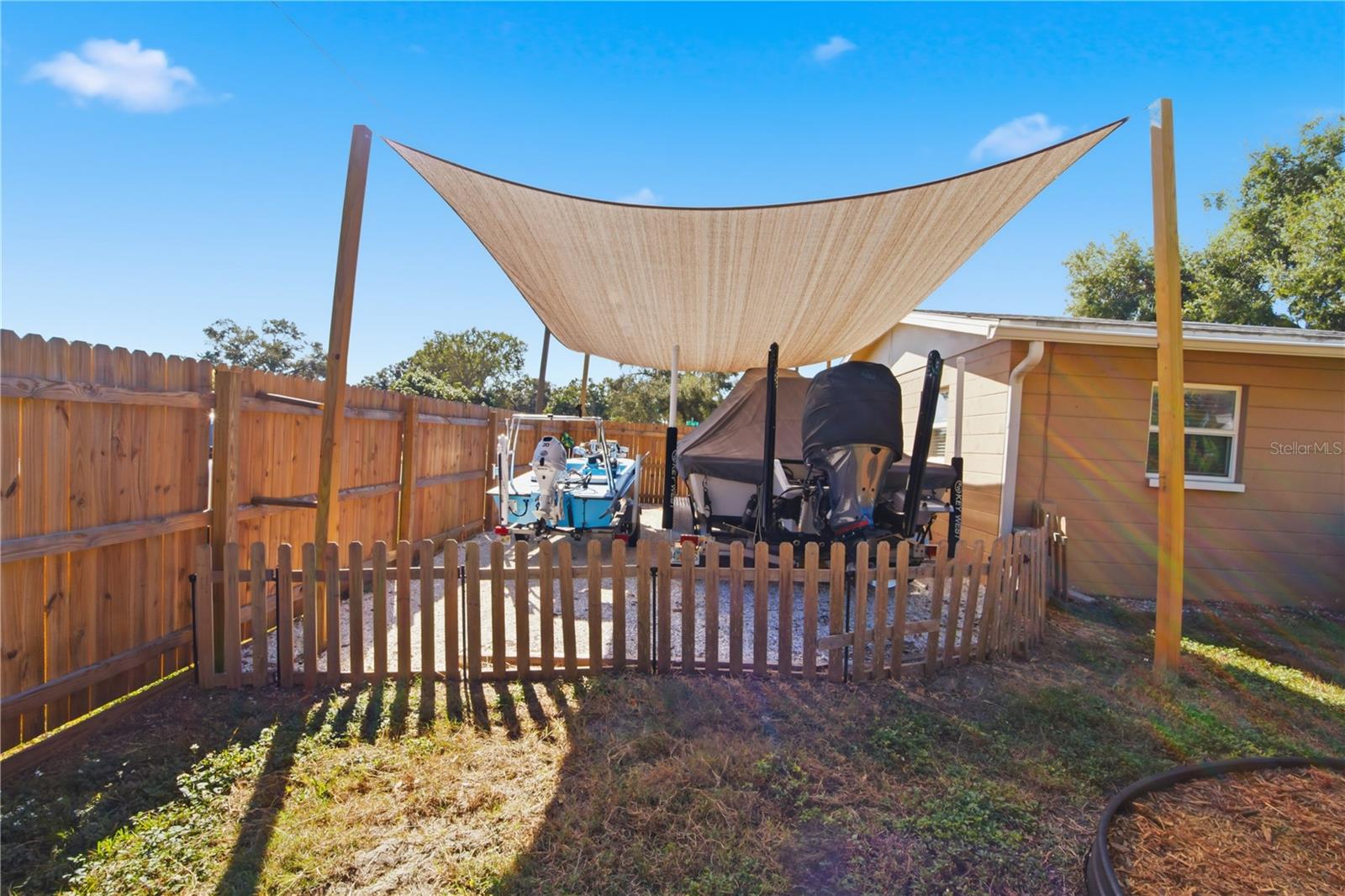 WHITE WOOD TERRACE - Residential