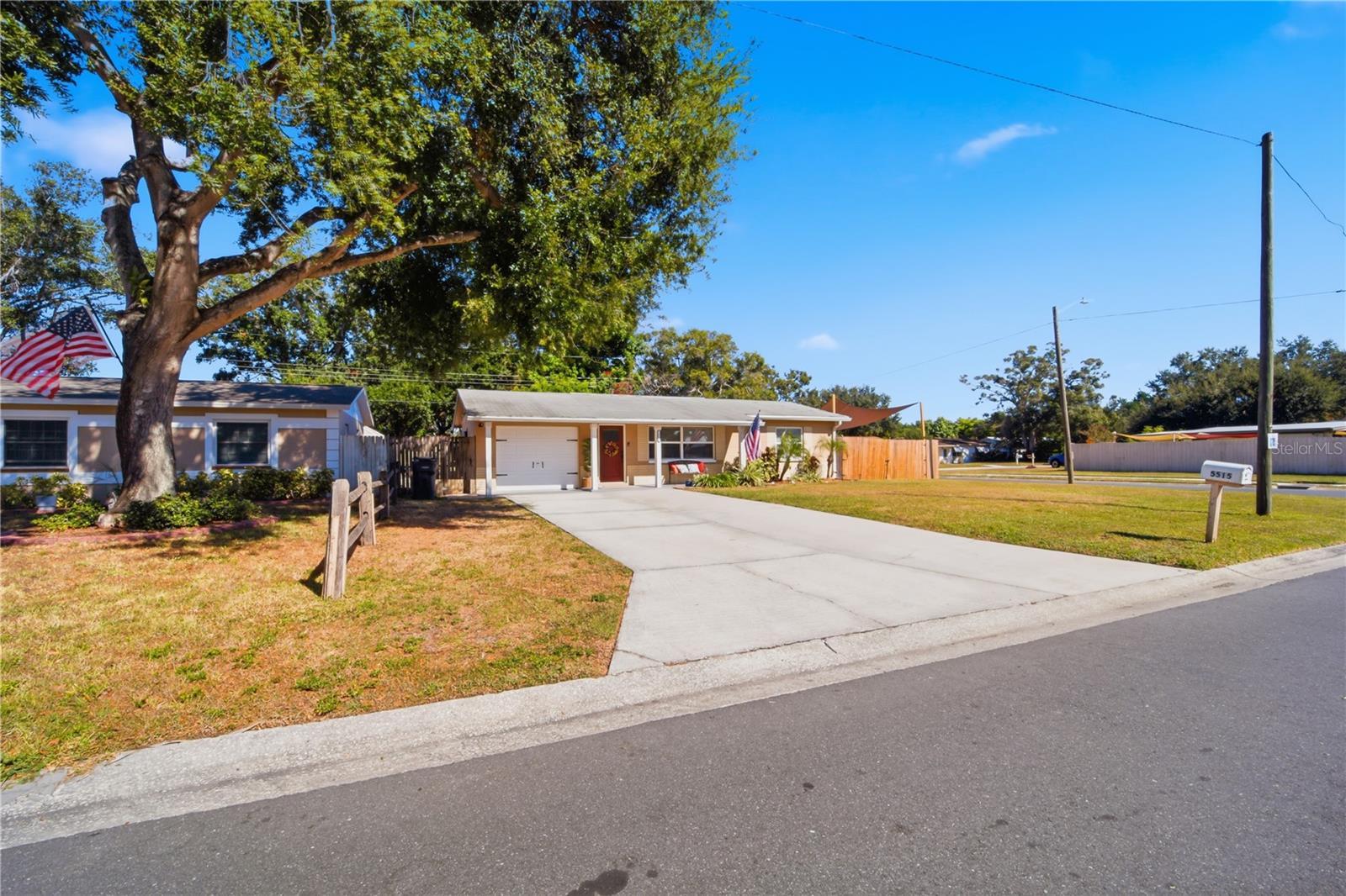 WHITE WOOD TERRACE - Residential