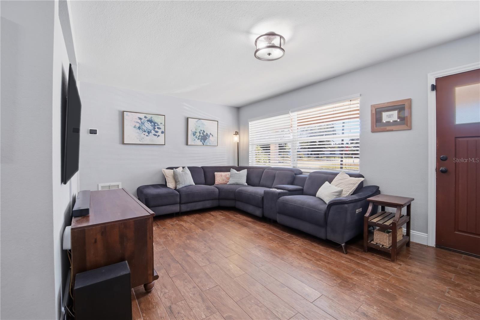 WHITE WOOD TERRACE - Residential