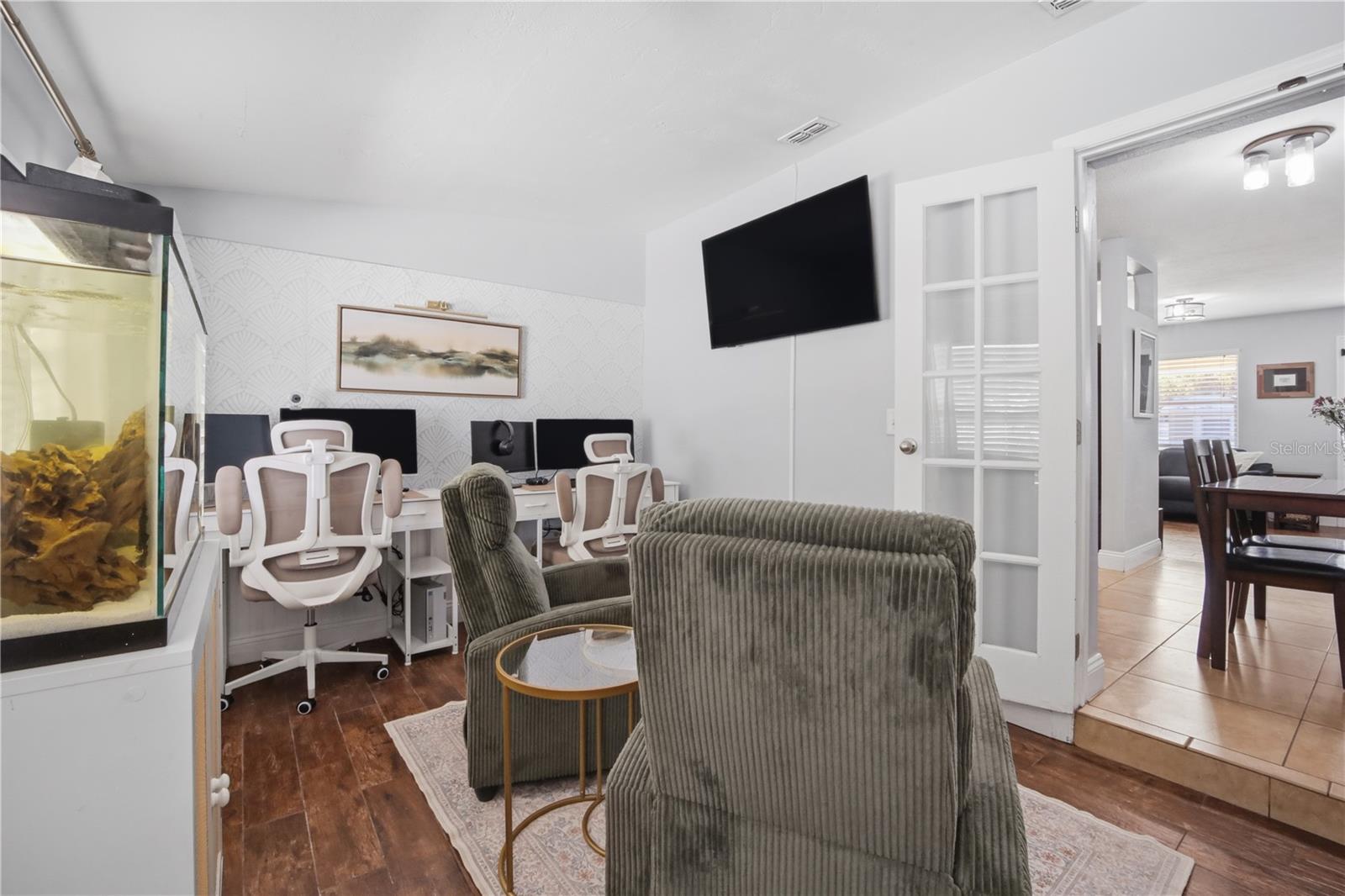 WHITE WOOD TERRACE - Residential