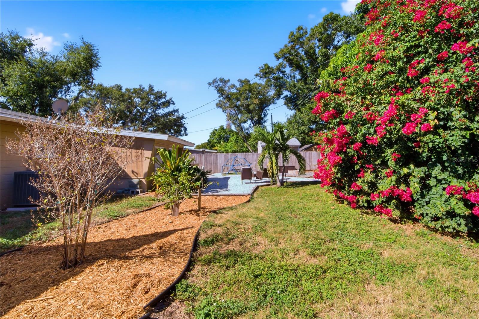 WHITE WOOD TERRACE - Residential