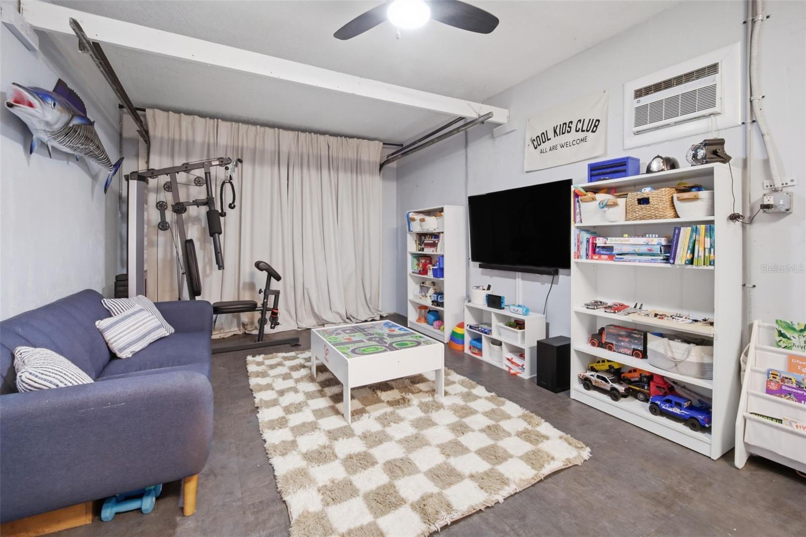 WHITE WOOD TERRACE - Residential