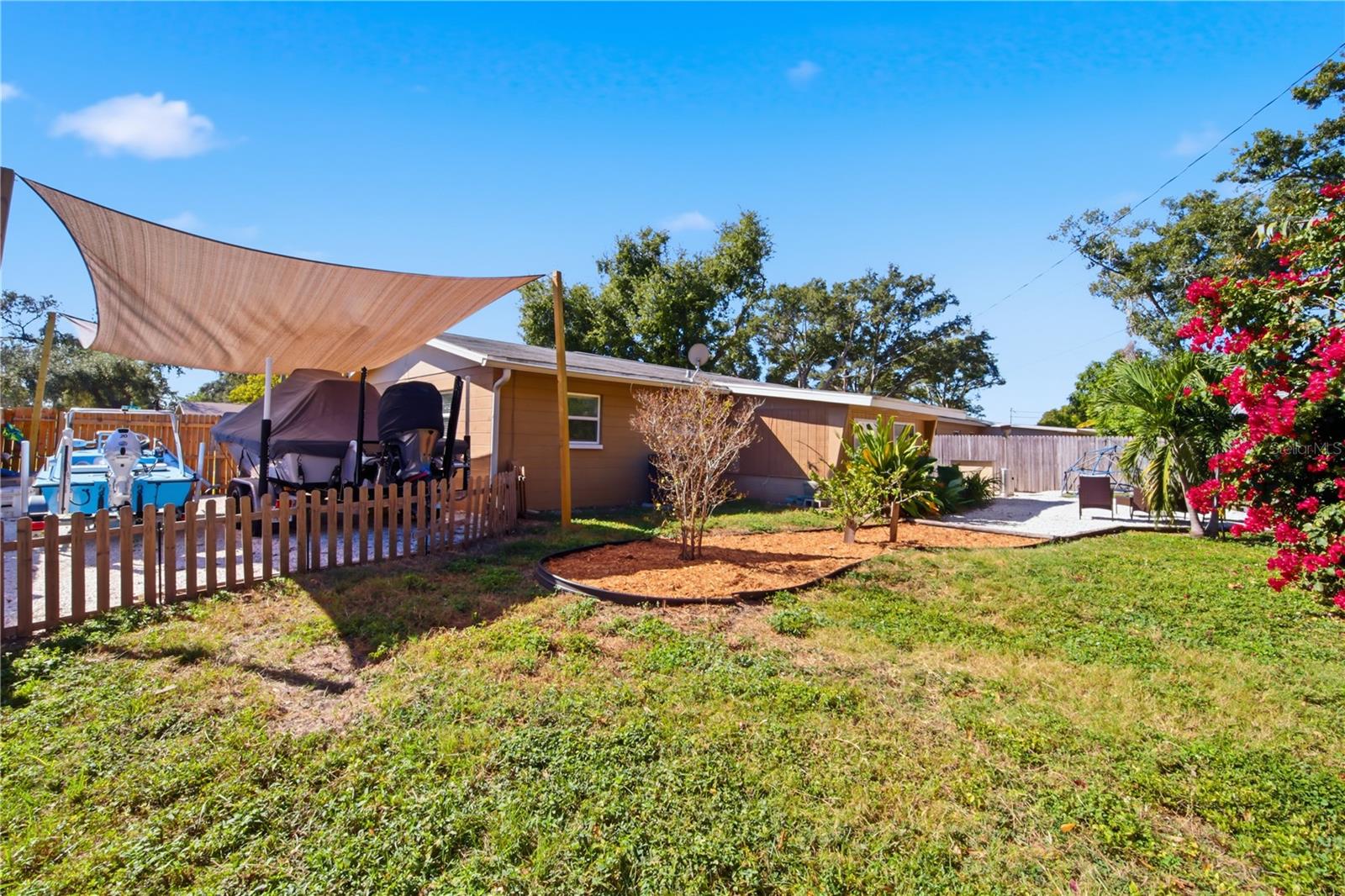 WHITE WOOD TERRACE - Residential