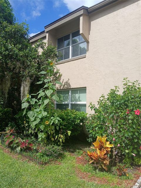 Condominium in ALTAMONTE SPRINGS FL 428 WINDMEADOWS STREET.jpg