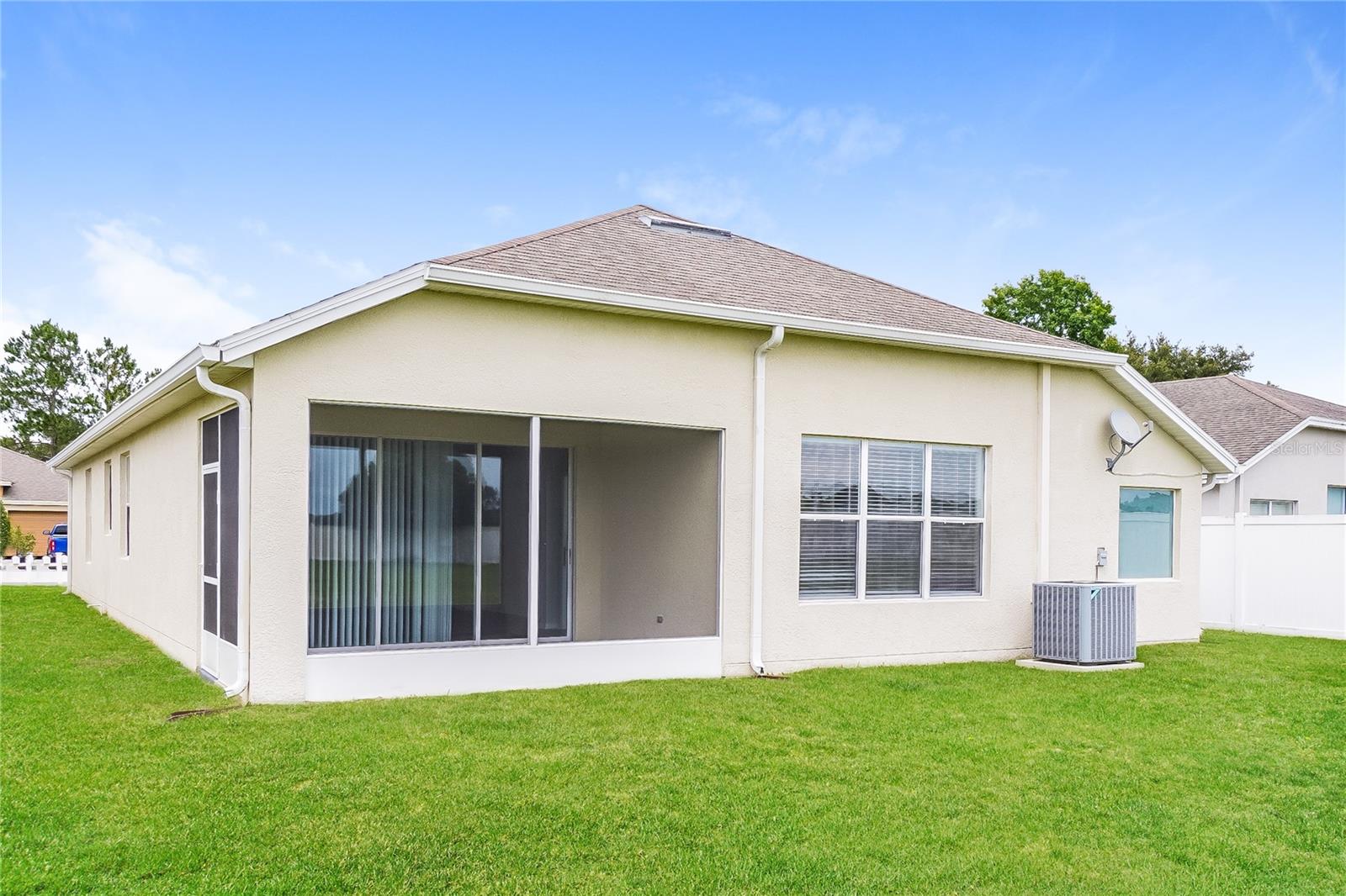 TRILLIUM VILLAGE A - Residential Lease