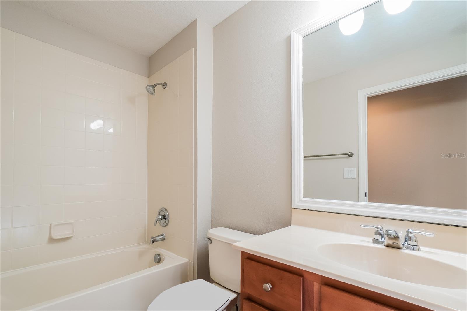 TRILLIUM VILLAGE A - Residential Lease