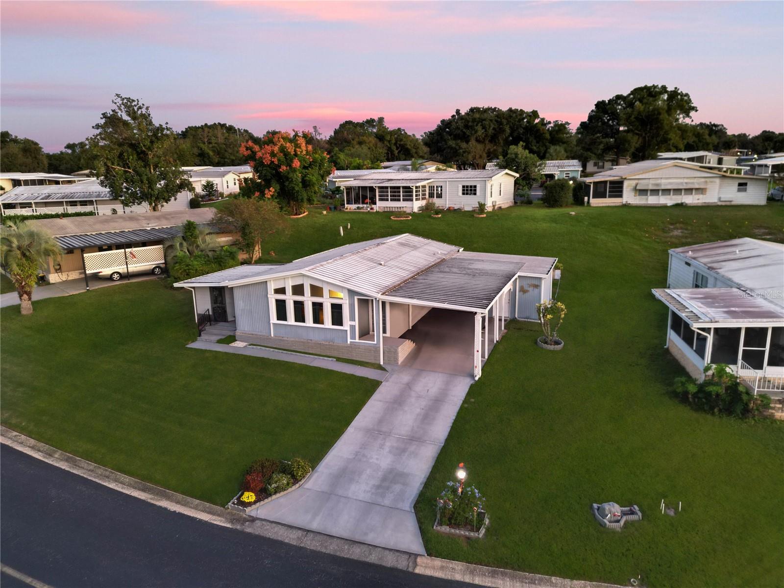 BANBURY VILLAGE CONDO - Residential