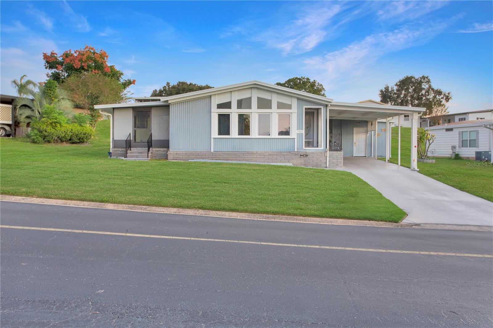 BANBURY VILLAGE CONDO - Residential