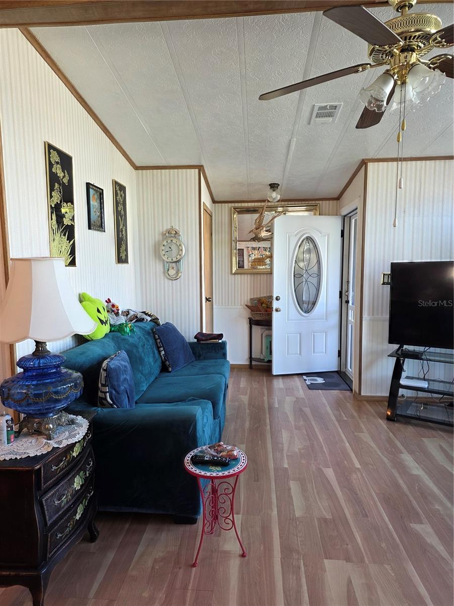 BANBURY VILLAGE CONDO - Residential