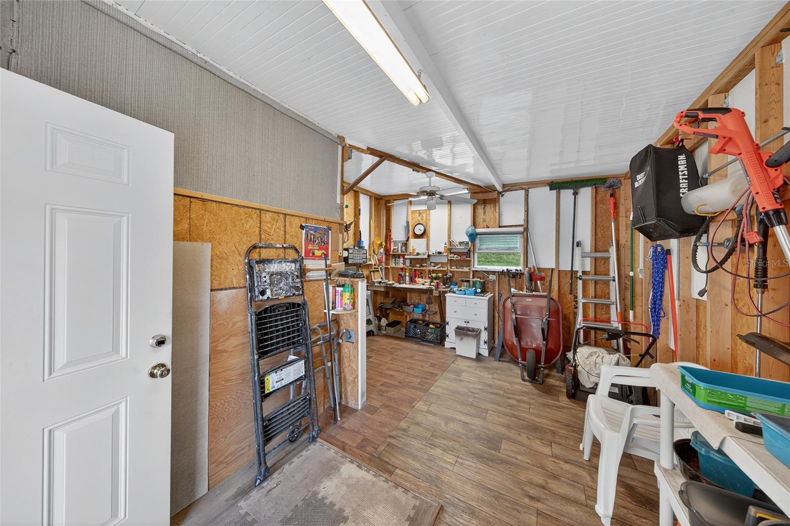 BANBURY VILLAGE CONDO - Residential