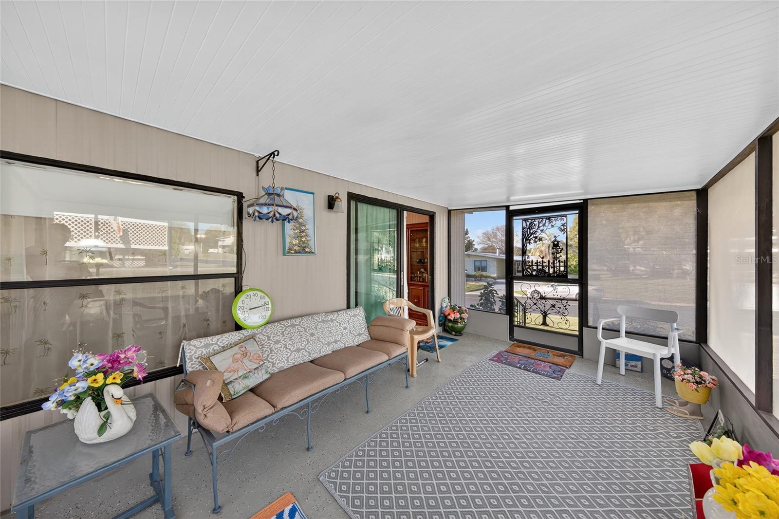 BANBURY VILLAGE CONDO - Residential