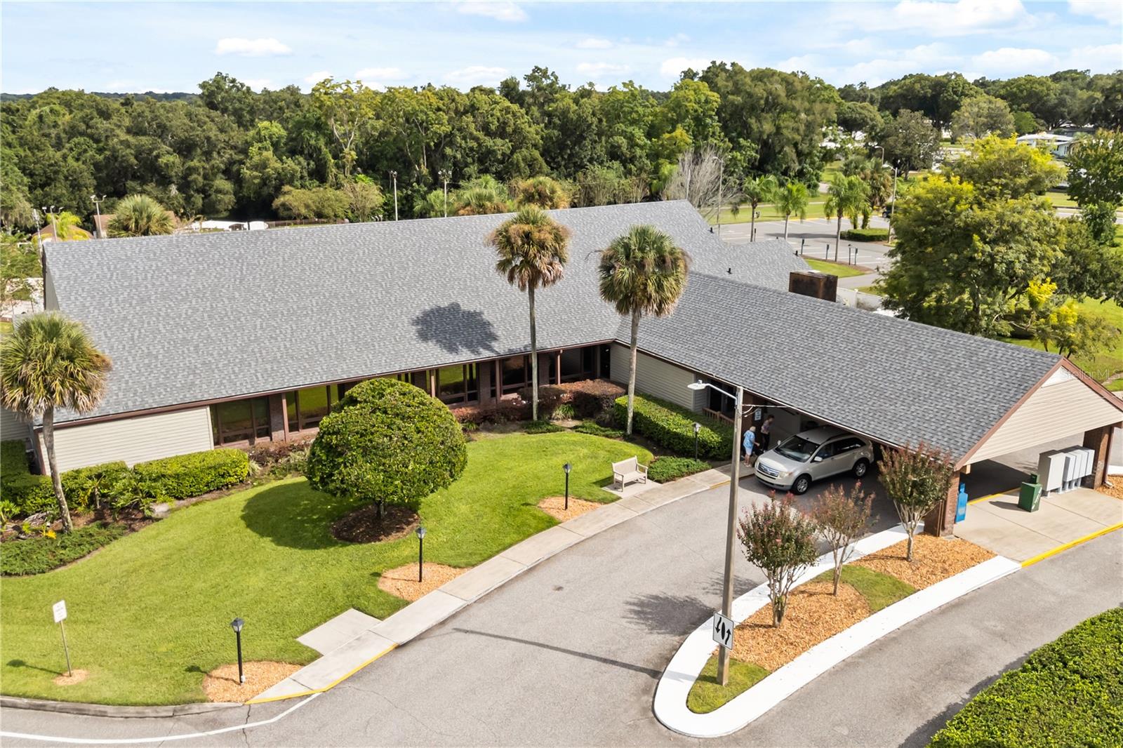 BANBURY VILLAGE CONDO - Residential