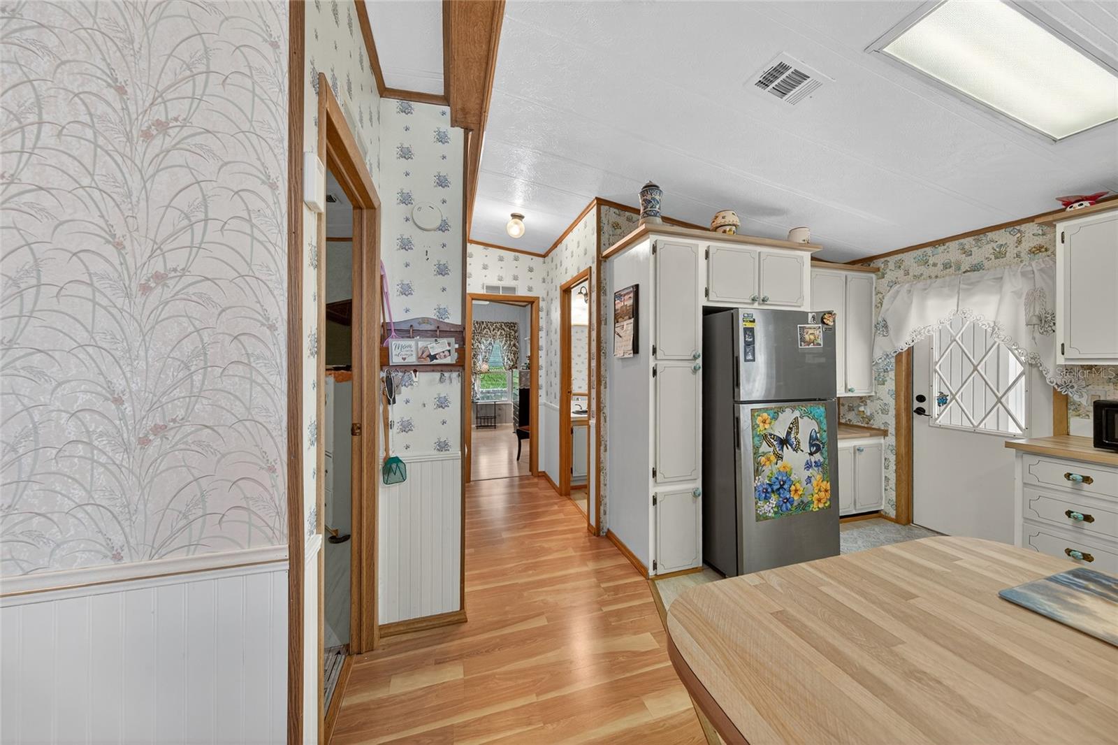 BANBURY VILLAGE CONDO - Residential