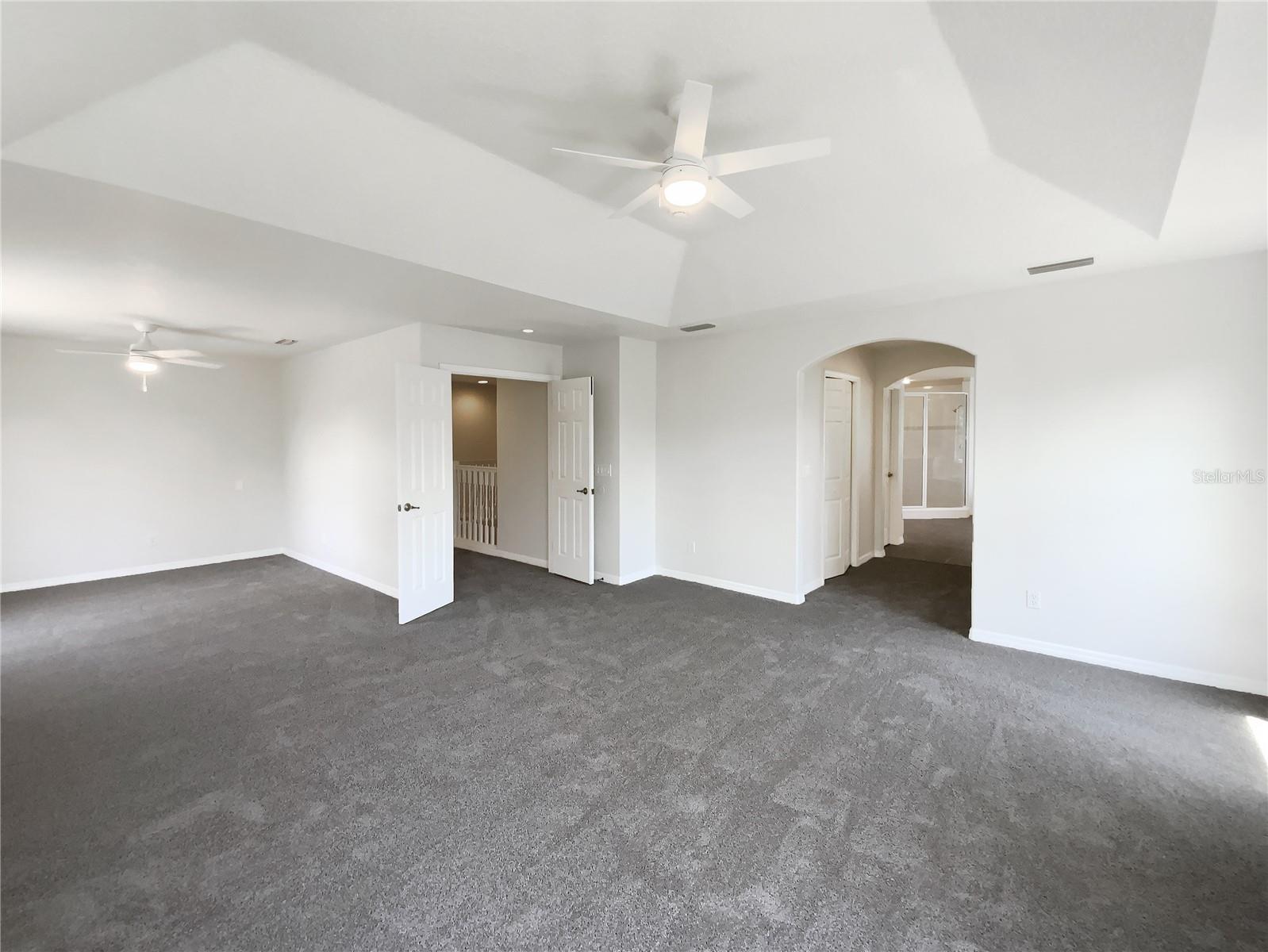 RIVENDELL THE WOODLANDS - Residential
