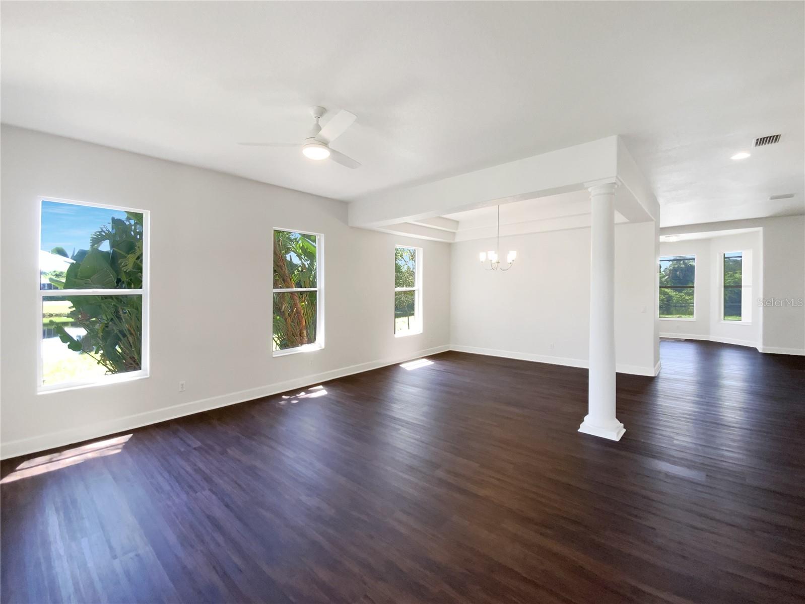 RIVENDELL THE WOODLANDS - Residential