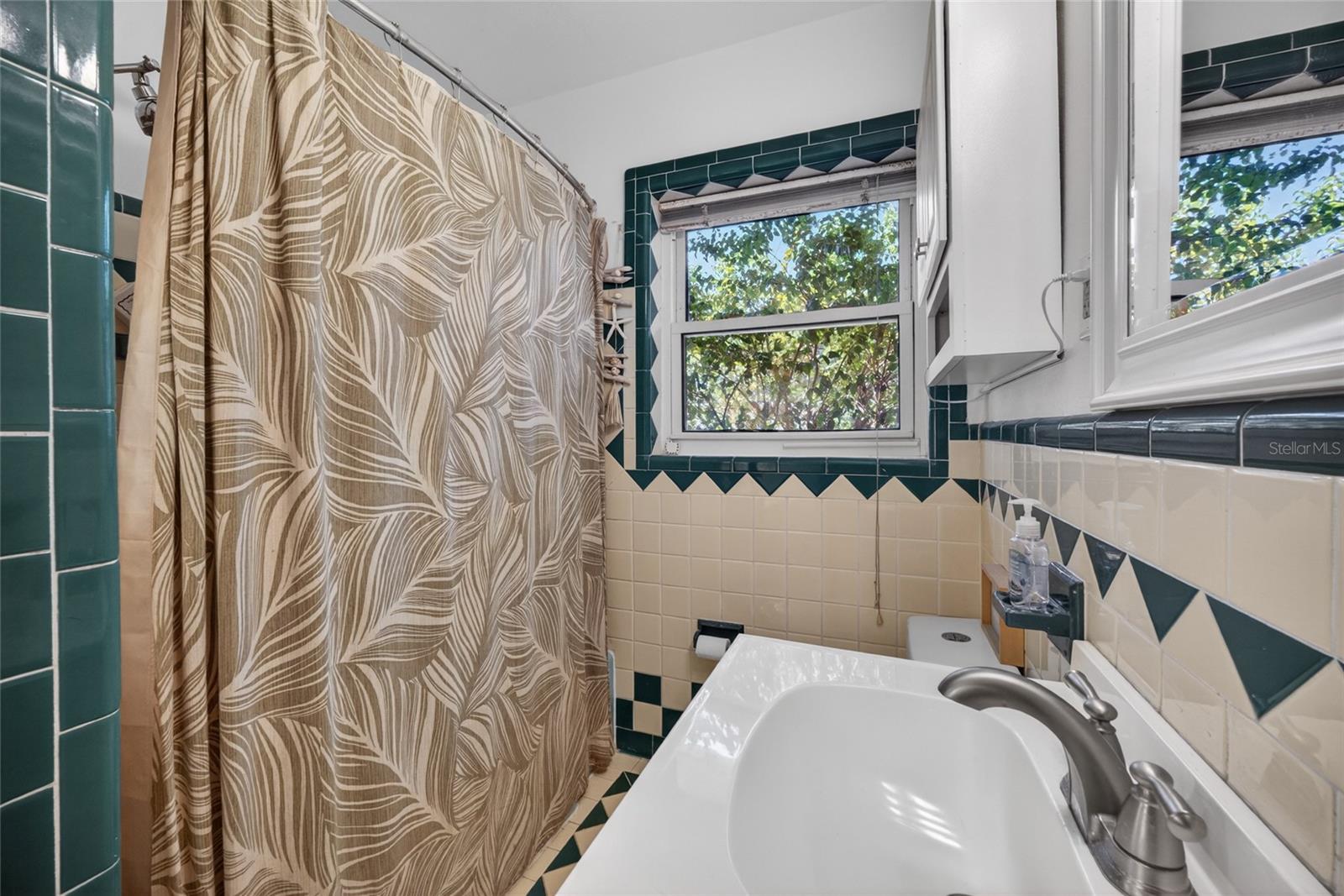 SKY CREST UNIT 2 - Residential