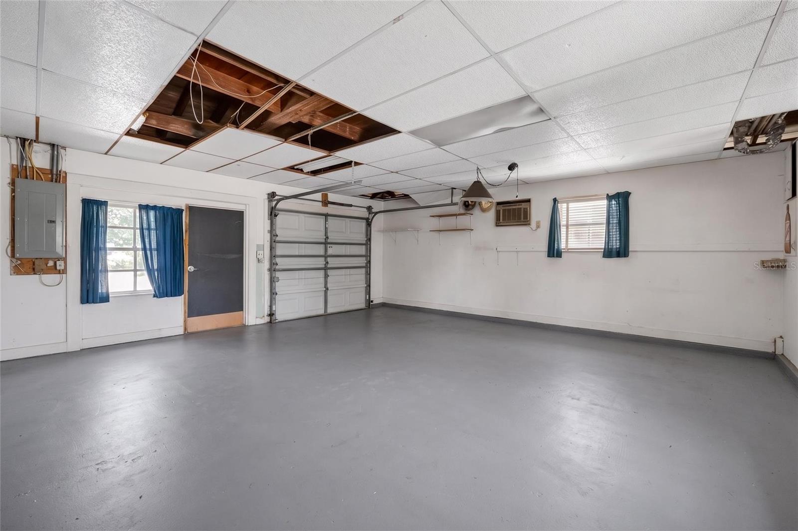 SKY CREST UNIT 2 - Residential