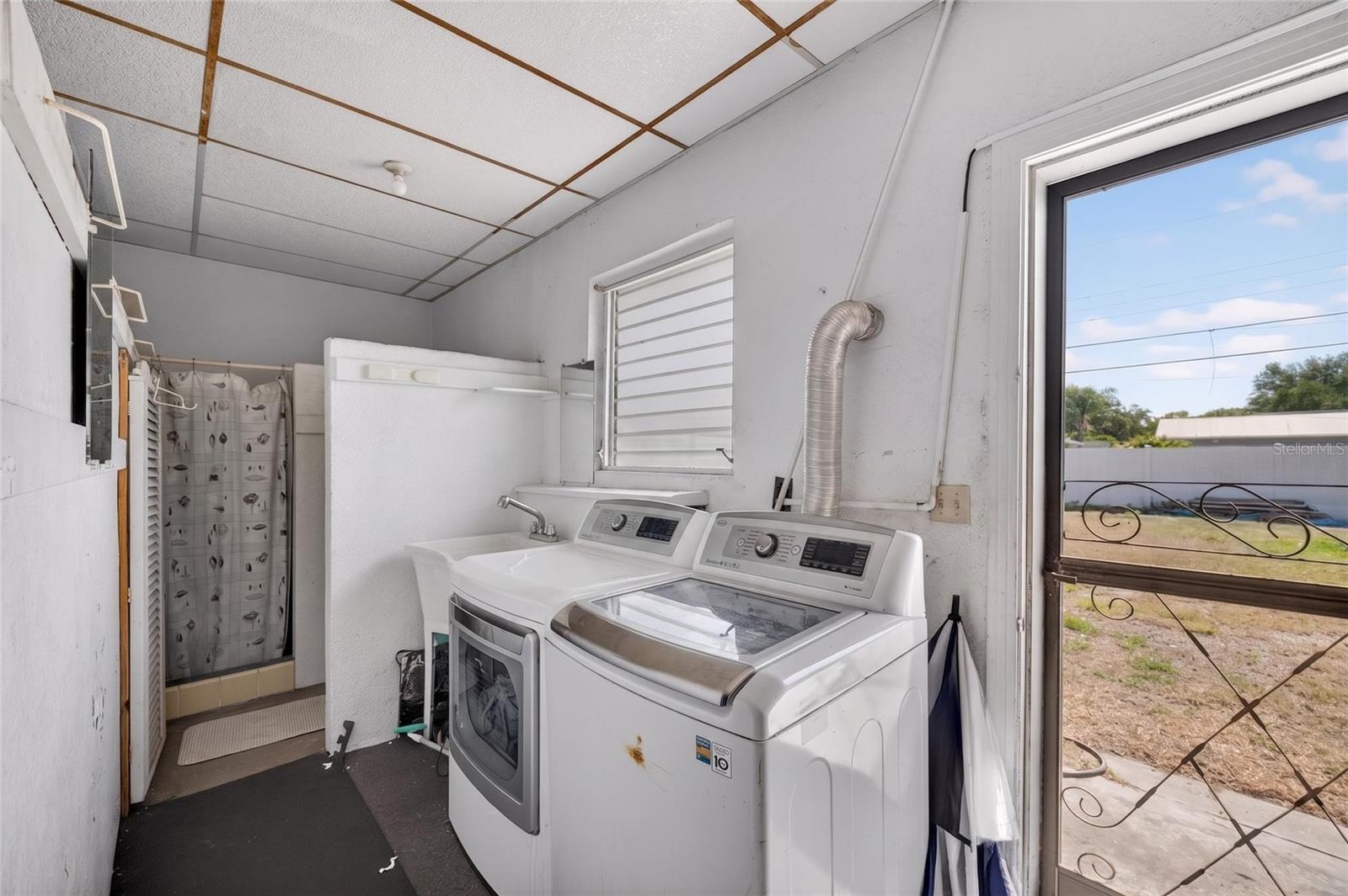 SKY CREST UNIT 2 - Residential