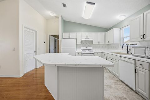 Tiny photo for 17705 SE 93rd Hawthorne Avenue, The Villages, FL 32162 (MLS # G5111828)
