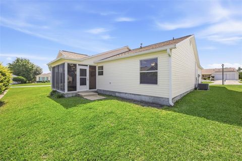 Tiny photo for 17705 SE 93rd Hawthorne Avenue, The Villages, FL 32162 (MLS # G5111828)