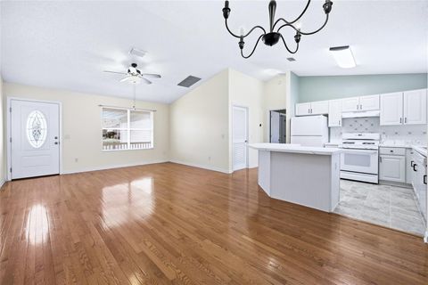 Tiny photo for 17705 SE 93rd Hawthorne Avenue, The Villages, FL 32162 (MLS # G5111828)