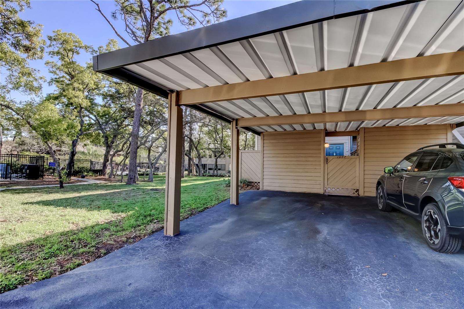 GLENEAGLES I CONDO - Residential