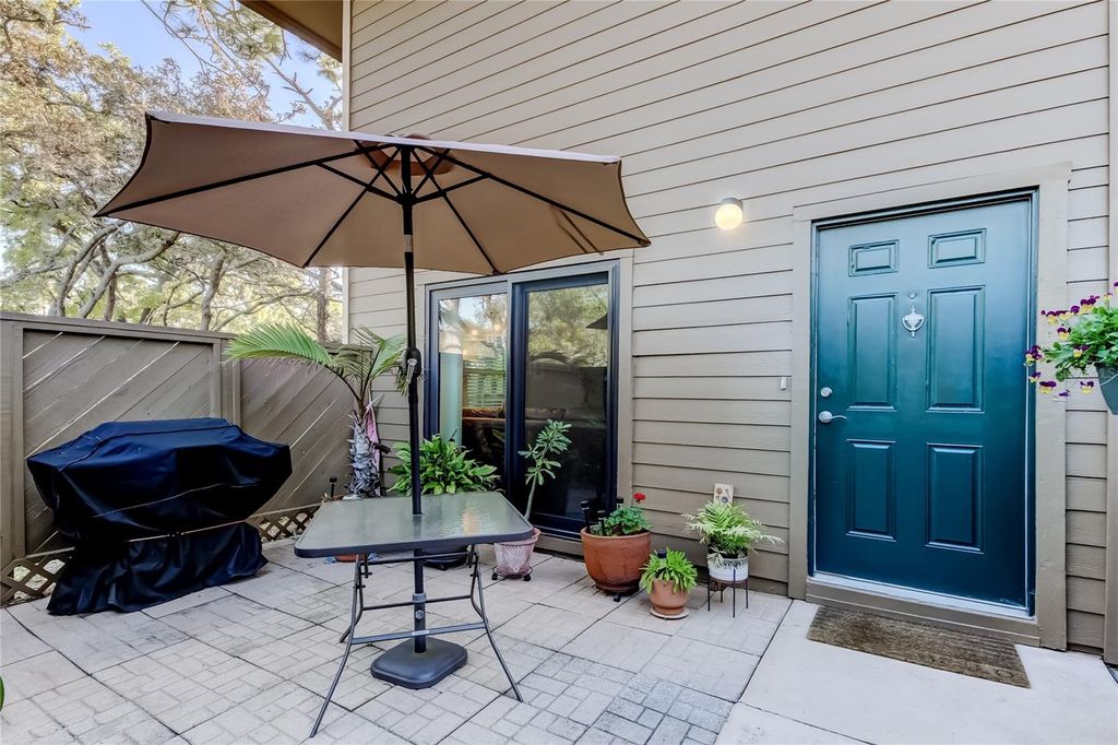 Photo of 1407 Lennox Road E #1407, Palm Harbor, FL 34683 (MLS # TB8490309)