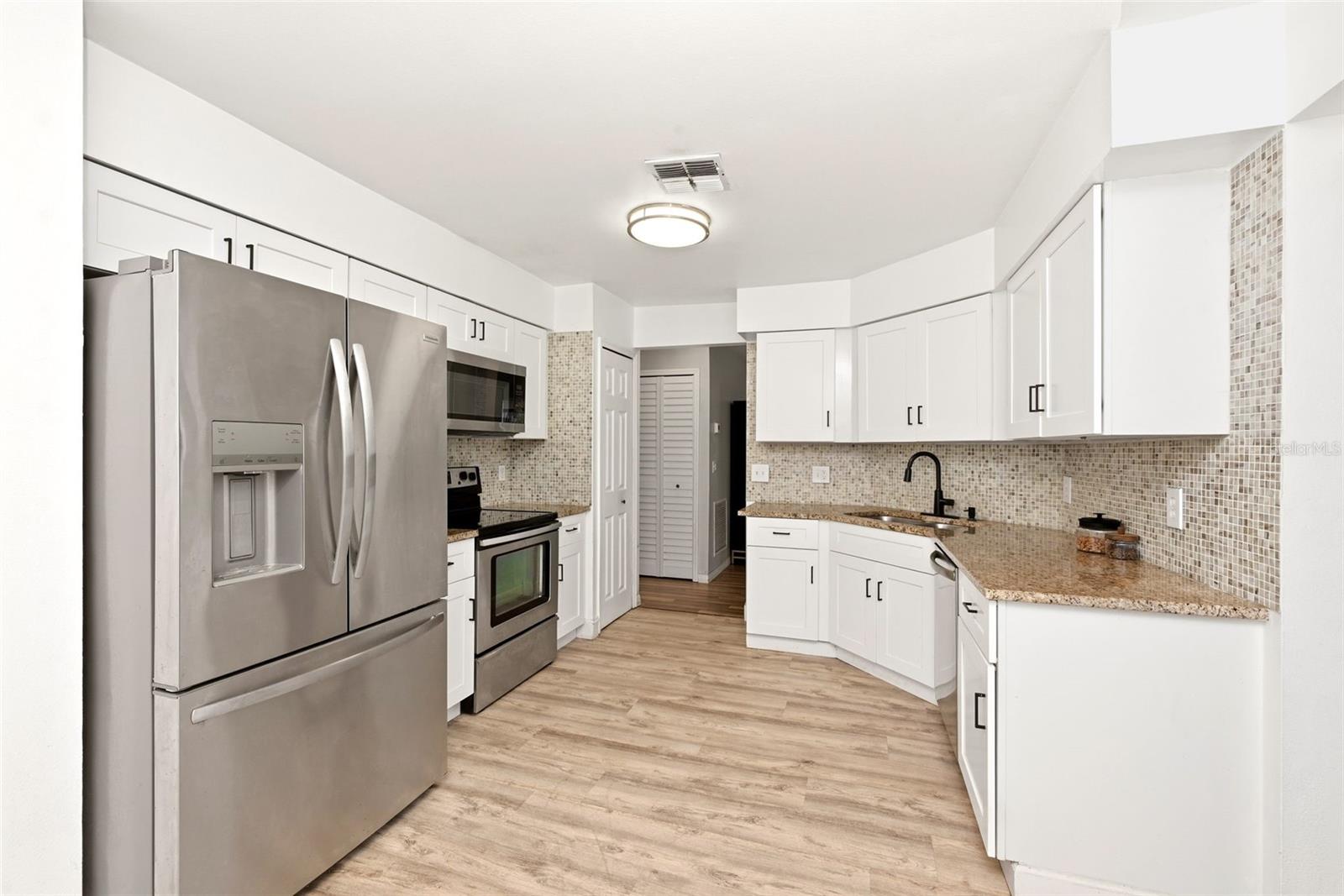 LAKE CRESCENT PINES EAST SUB - Residential
