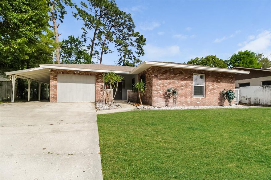 Welcome to your dream home! Step inside this pet-friendly home featuring modern finishings and a layout designed with functionality in mind. Enjoy the storage space found in the kitchen and closets as well as the spacious living areas and natural light throughout. Enjoy outdoor living in your yard, perfect for gathering, relaxing, or gardening! Take advantage of the incredible location, nestled in a great neighborhood with access to schools, parks, dining and more. Don't miss a chance to make this house your next home! Beyond the home, experience the ease of our technology-enabled maintenance services, ensuring hassle-free living at your fingertips. Help is just a tap away!