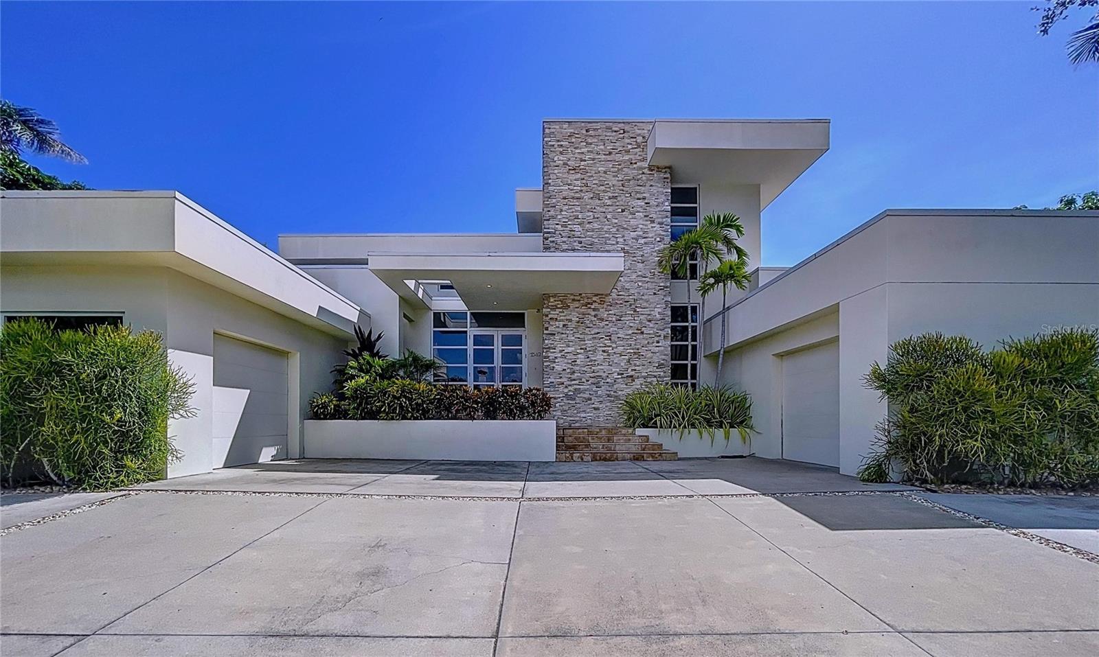 HARBOR ACRES - Residential