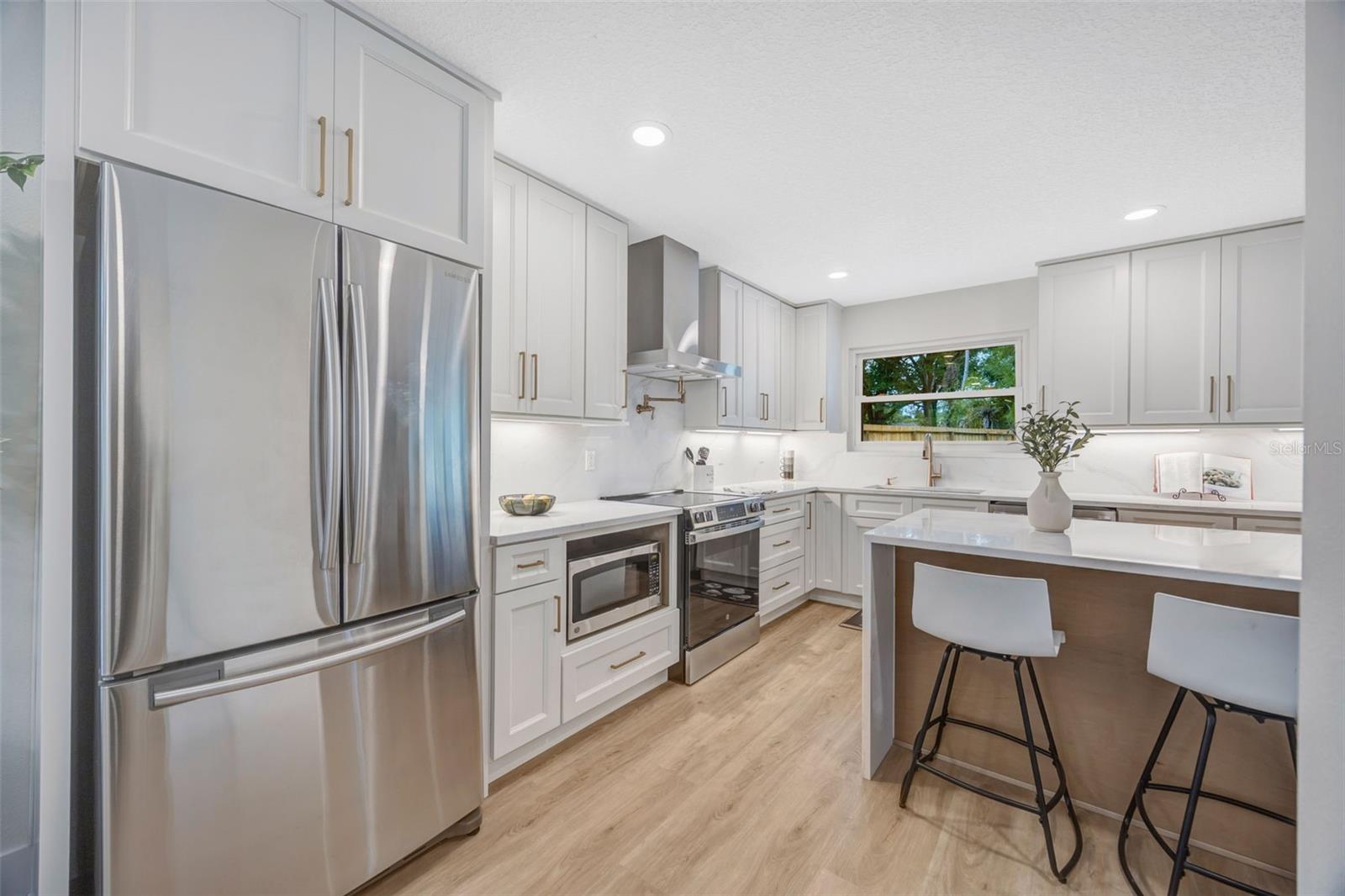 CARROLLWOOD VILLAGE SEC 1 - Residential