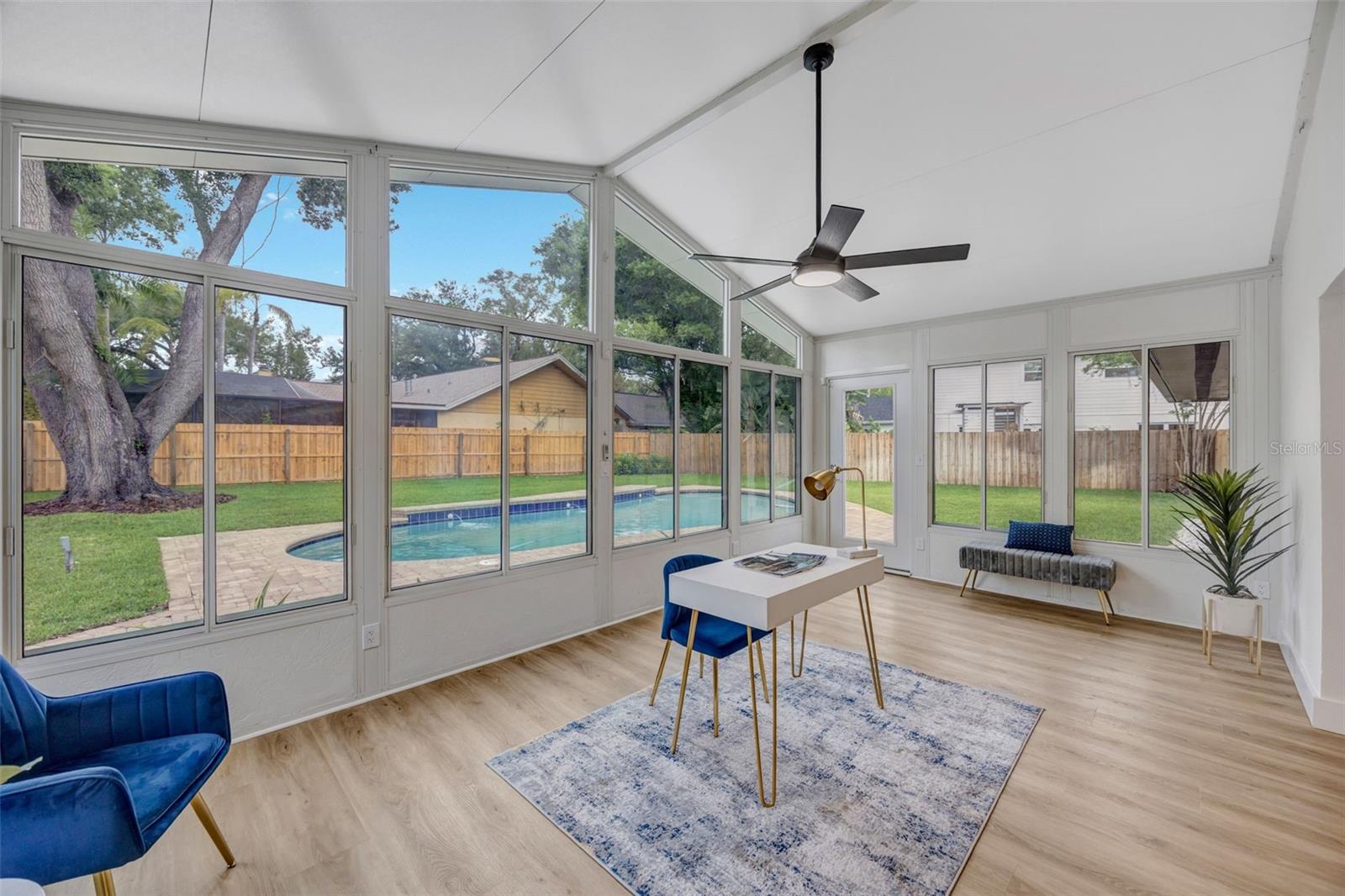 CARROLLWOOD VILLAGE SEC 1 - Residential