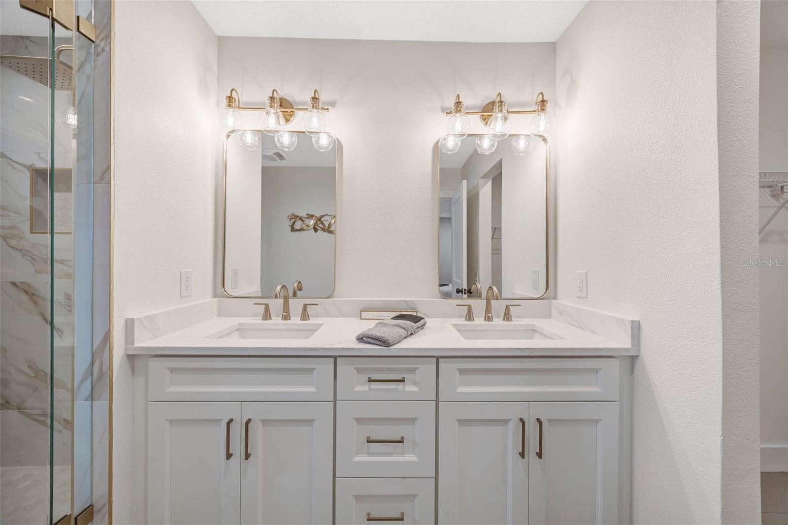 CARROLLWOOD VILLAGE SEC 1 - Residential