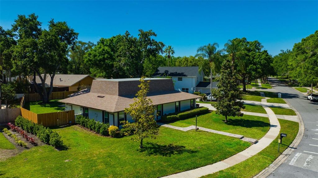 Photo of 13313 Golf Crest Circle, Tampa, FL 33618 (MLS # TB8494334)