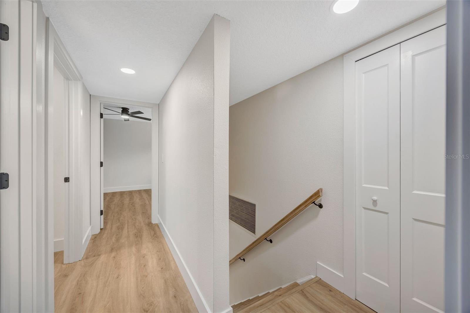 CARROLLWOOD VILLAGE SEC 1 - Residential