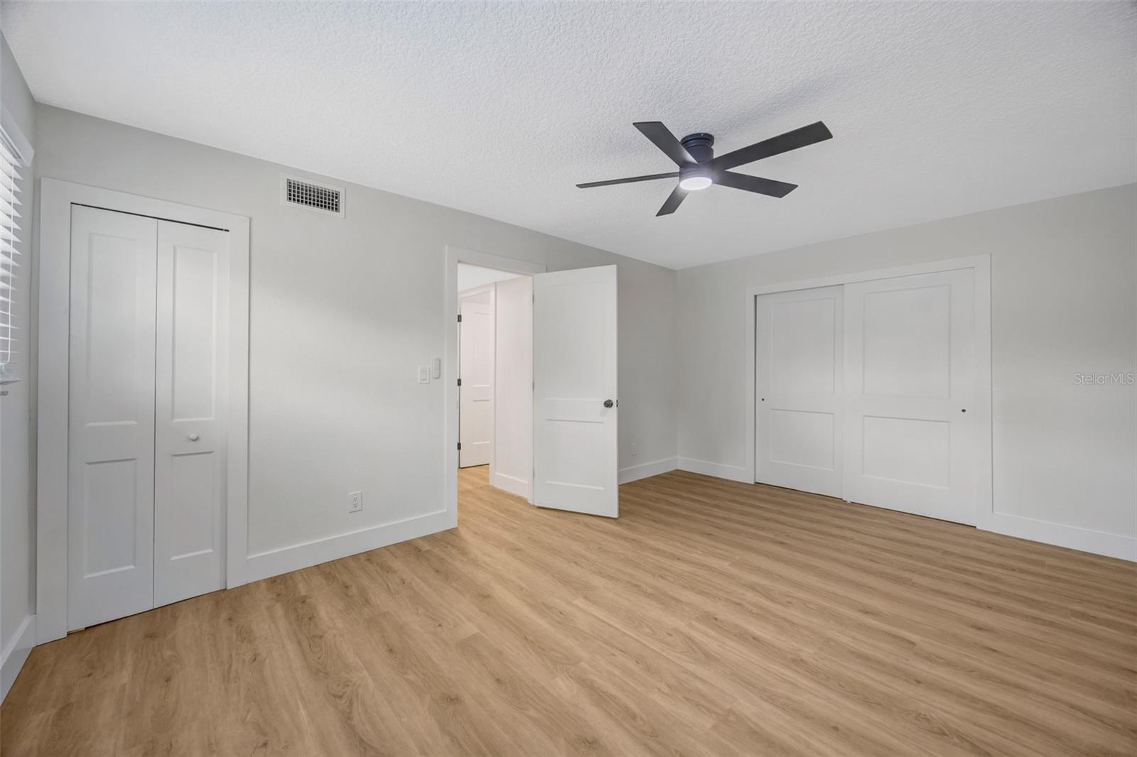 CARROLLWOOD VILLAGE SEC 1 - Residential