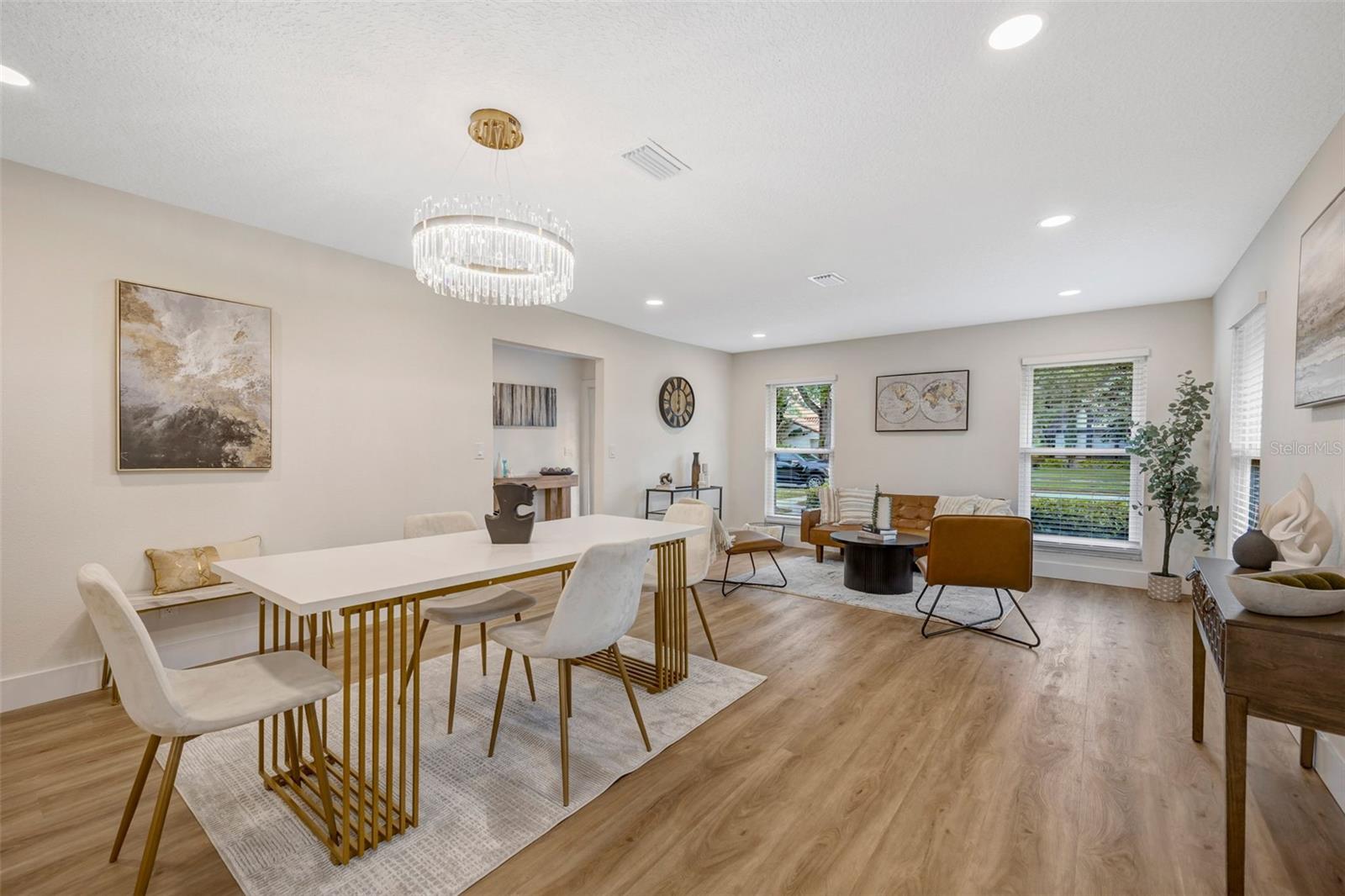 CARROLLWOOD VILLAGE SEC 1 - Residential