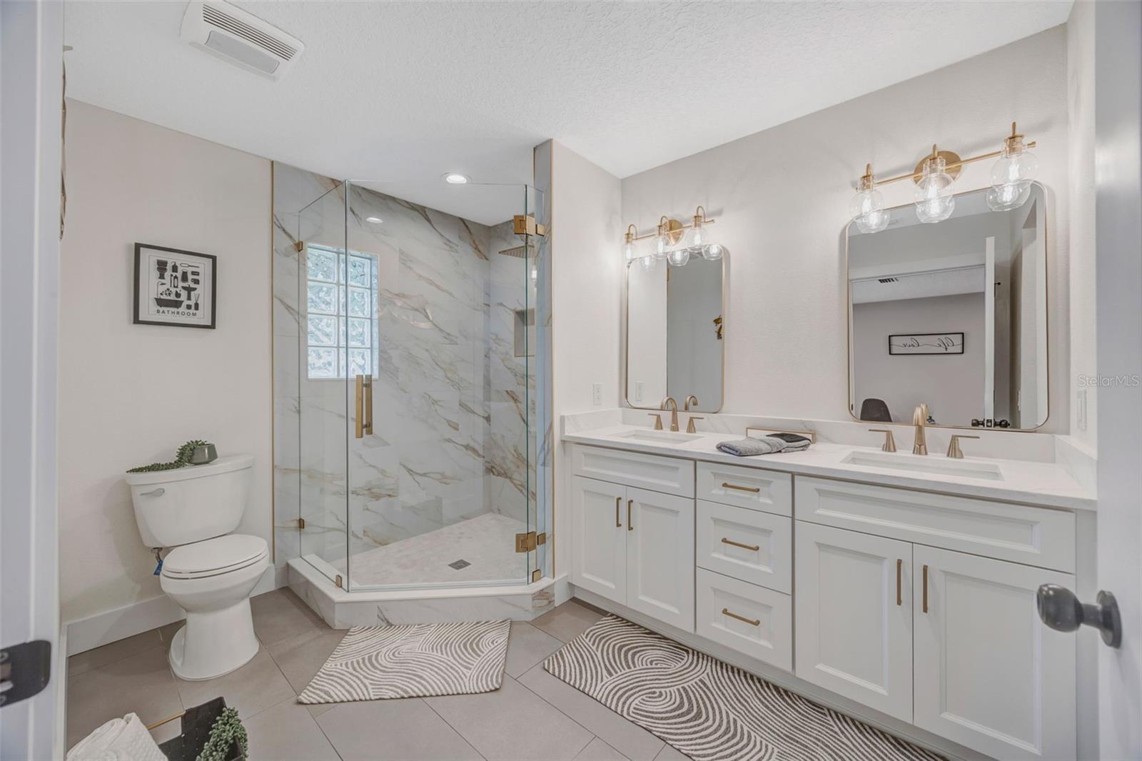 CARROLLWOOD VILLAGE SEC 1 - Residential