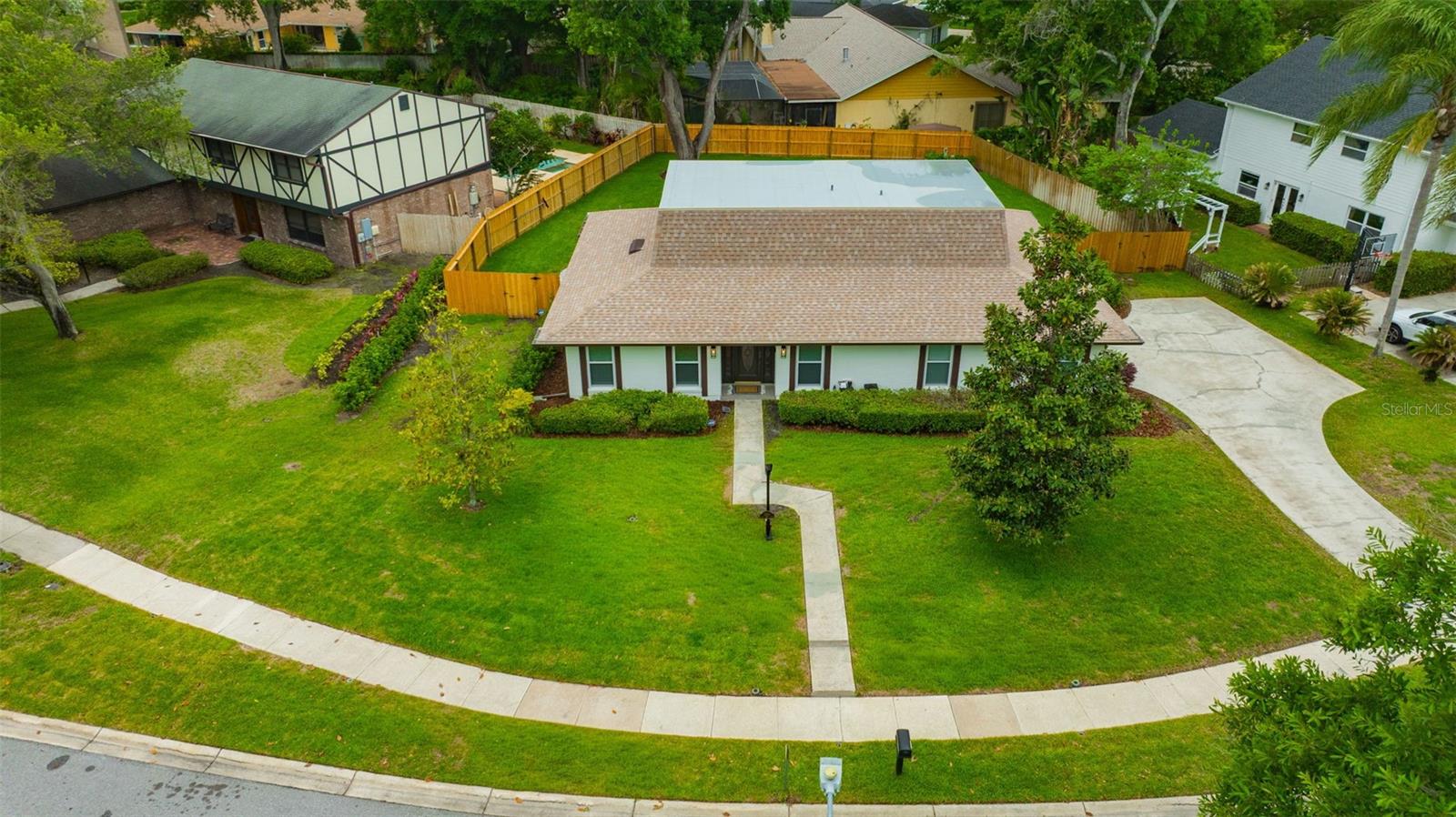 CARROLLWOOD VILLAGE SEC 1 - Residential