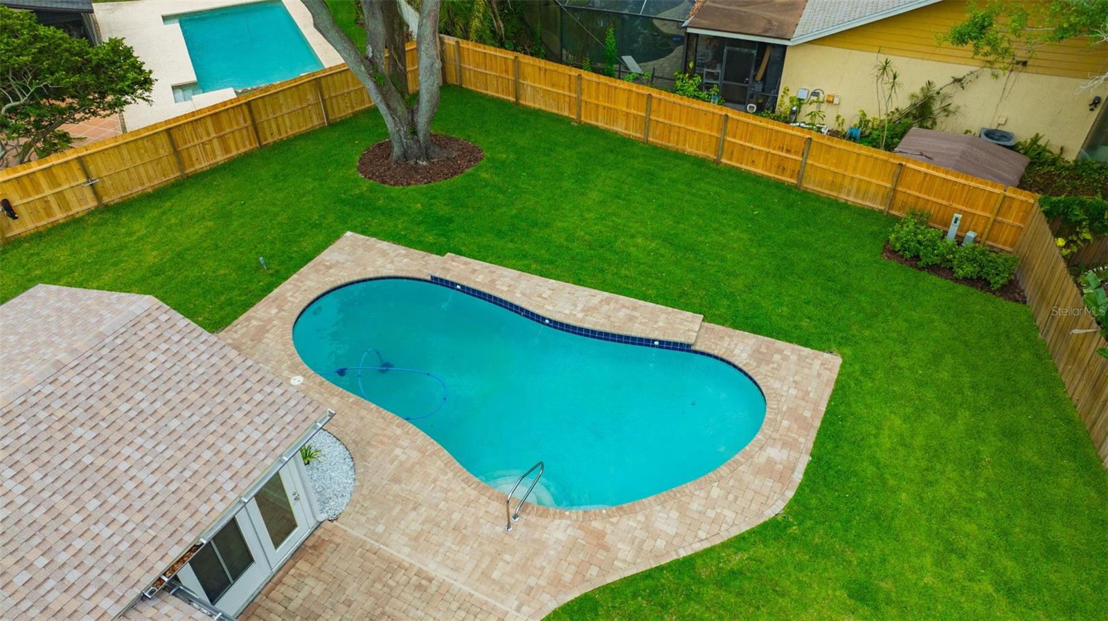 CARROLLWOOD VILLAGE SEC 1 - Residential