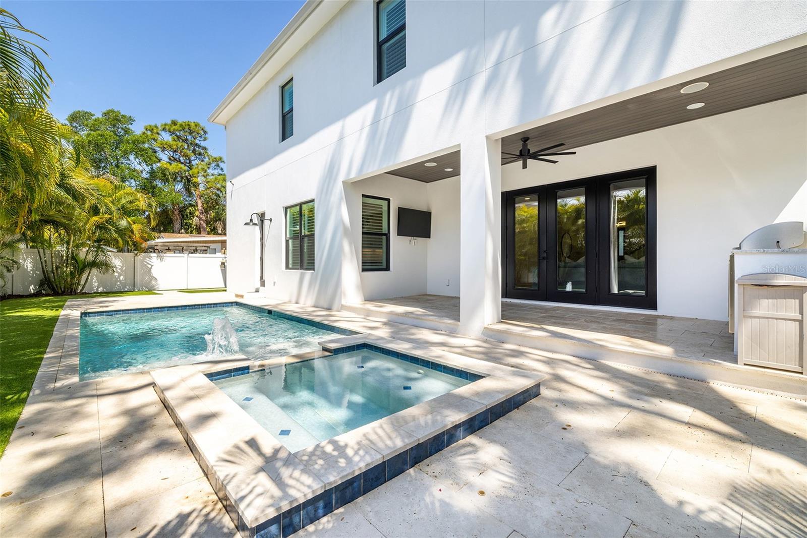 MARYLAND MANOR REV - Residential