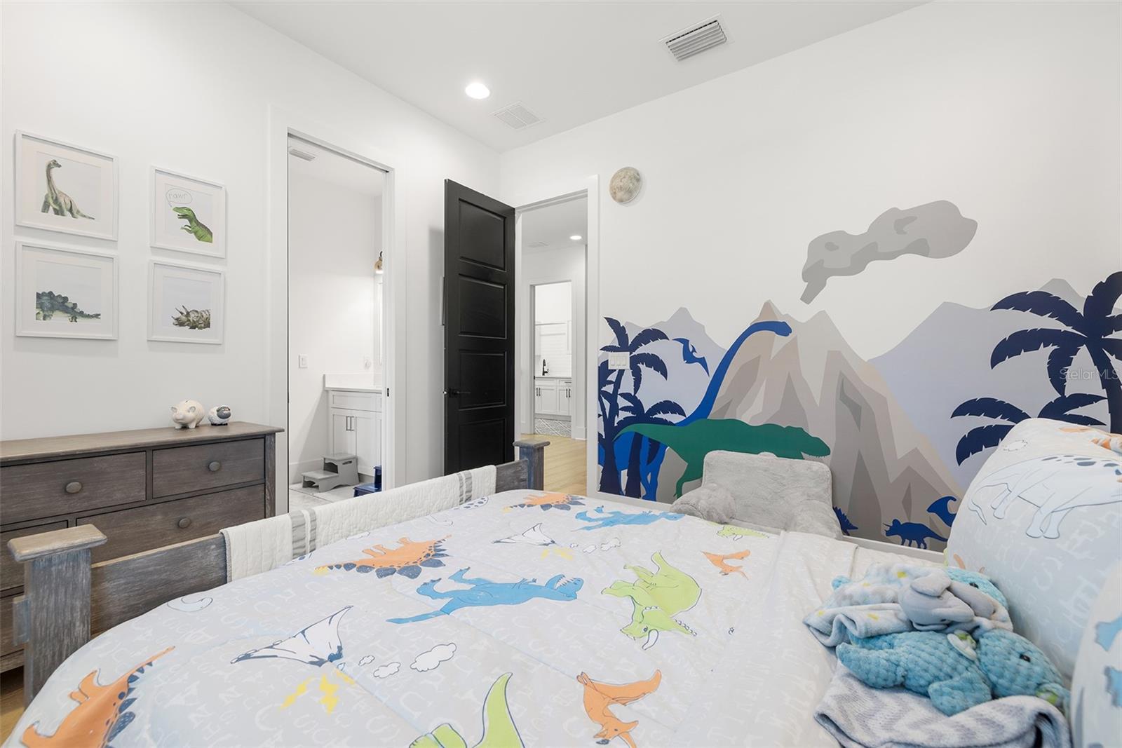 MARYLAND MANOR REV - Residential