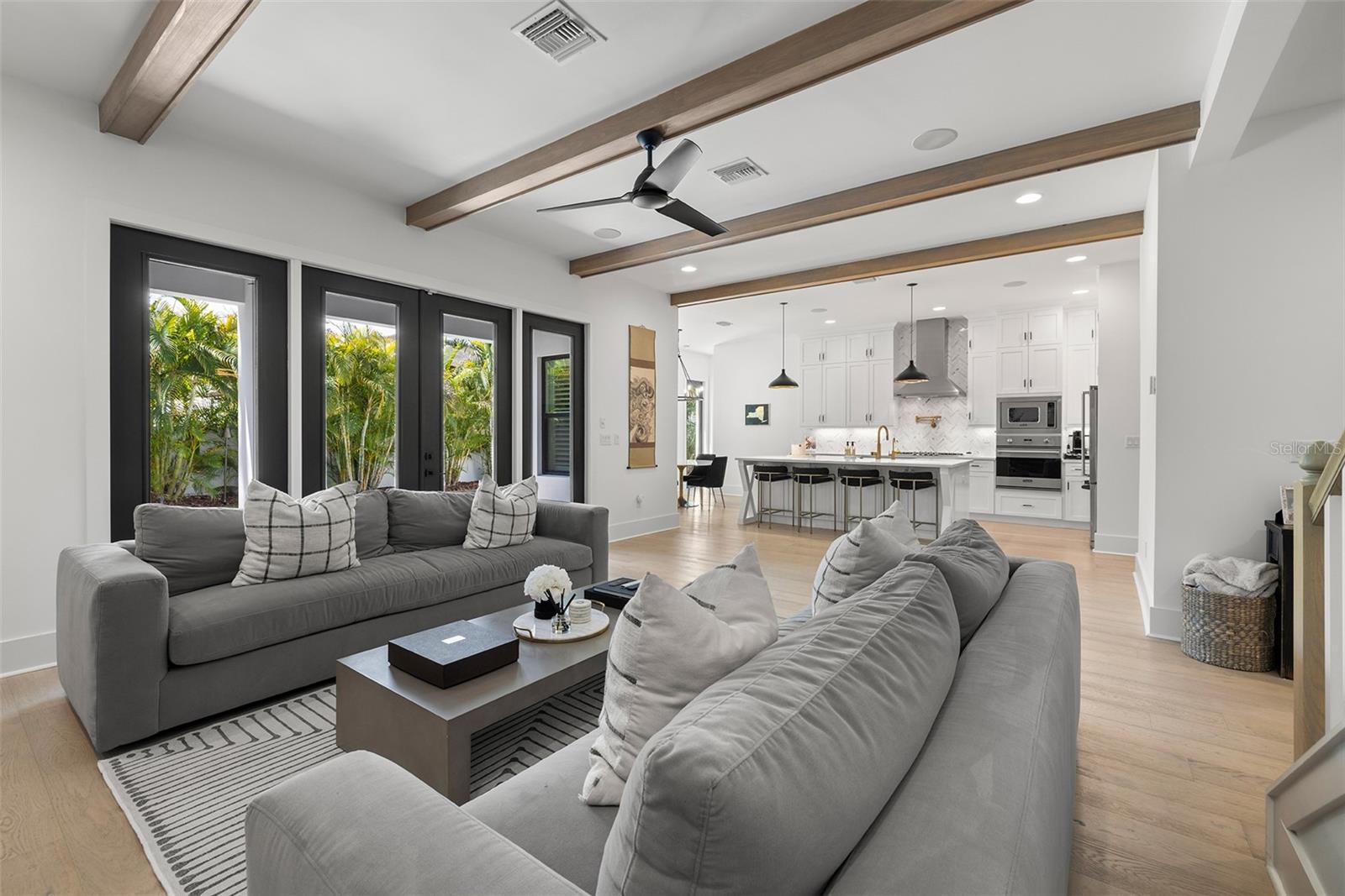 MARYLAND MANOR REV - Residential